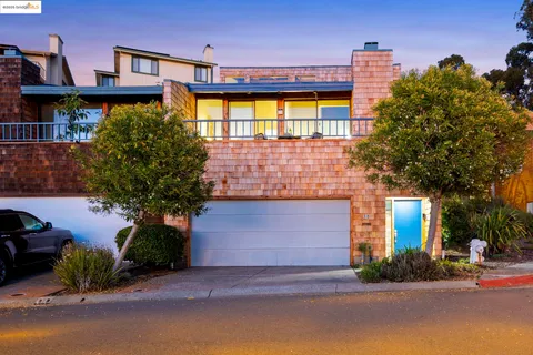 $799,000 | 12 Sereno Circle, Oakland, CA 94619