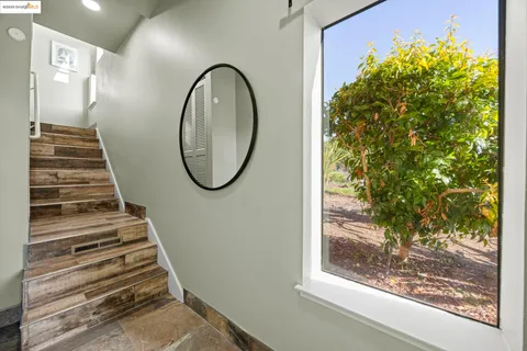 $799,000 | 12 Sereno Circle, Oakland, CA 94619