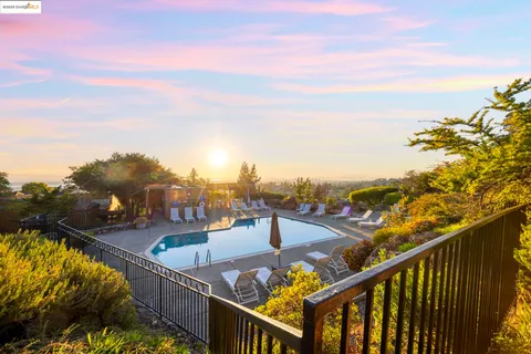 $799,000 | 12 Sereno Circle, Oakland, CA 94619