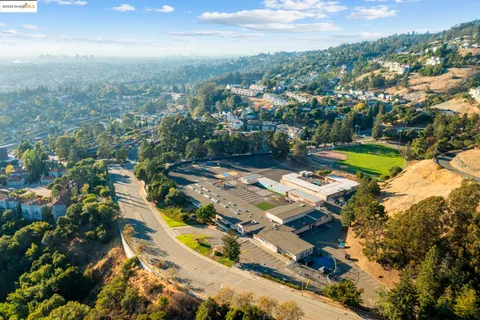 $799,000 | 12 Sereno Circle, Oakland, CA 94619