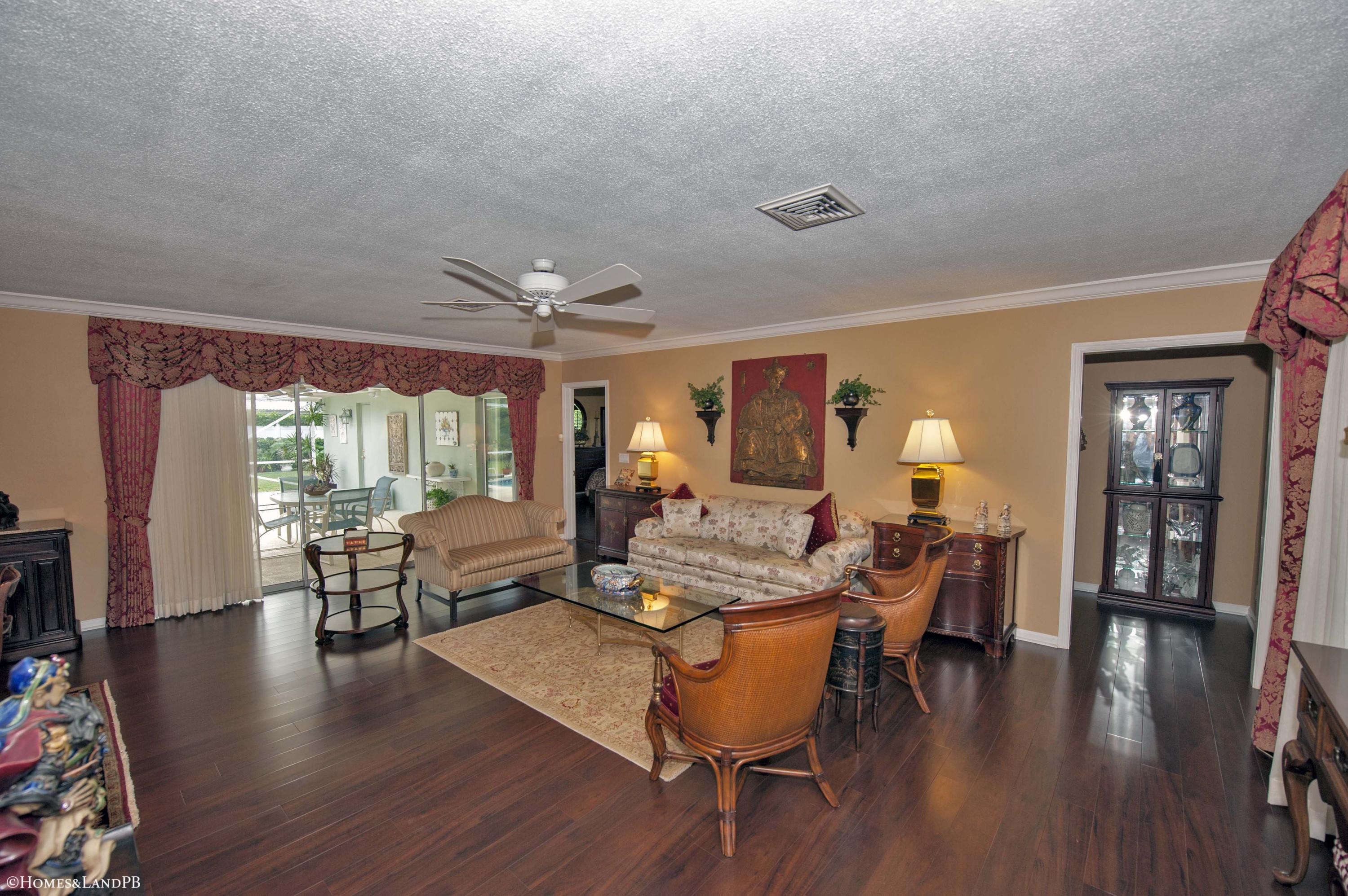 690 Elm Tree Lane Boca Raton, FL 33486 - Photo 4 of 20 690 Elm Tree Lane.3