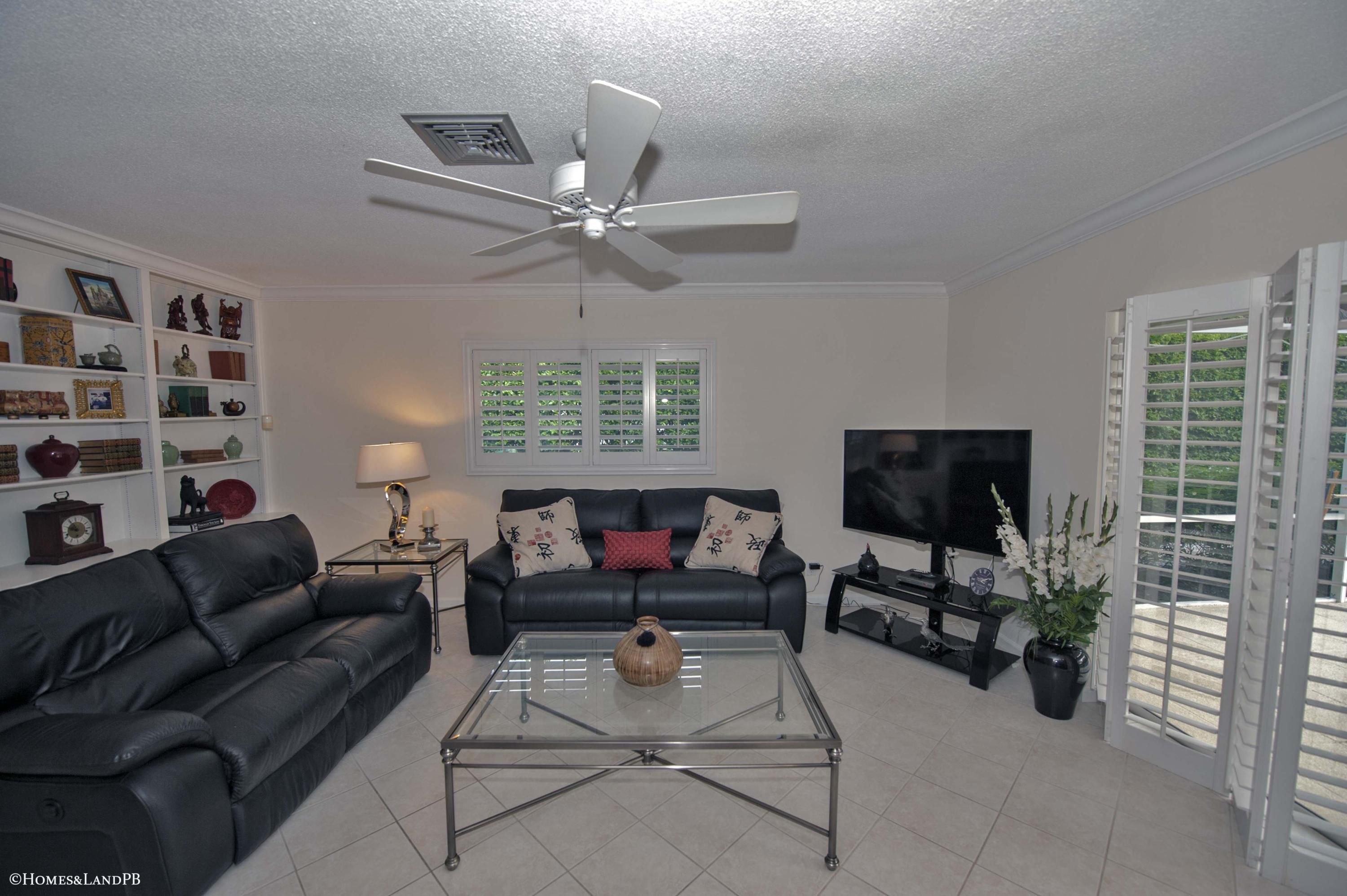 690 Elm Tree Lane Boca Raton, FL 33486 - Photo 7 of 20 690 Elm Tree Lane.8