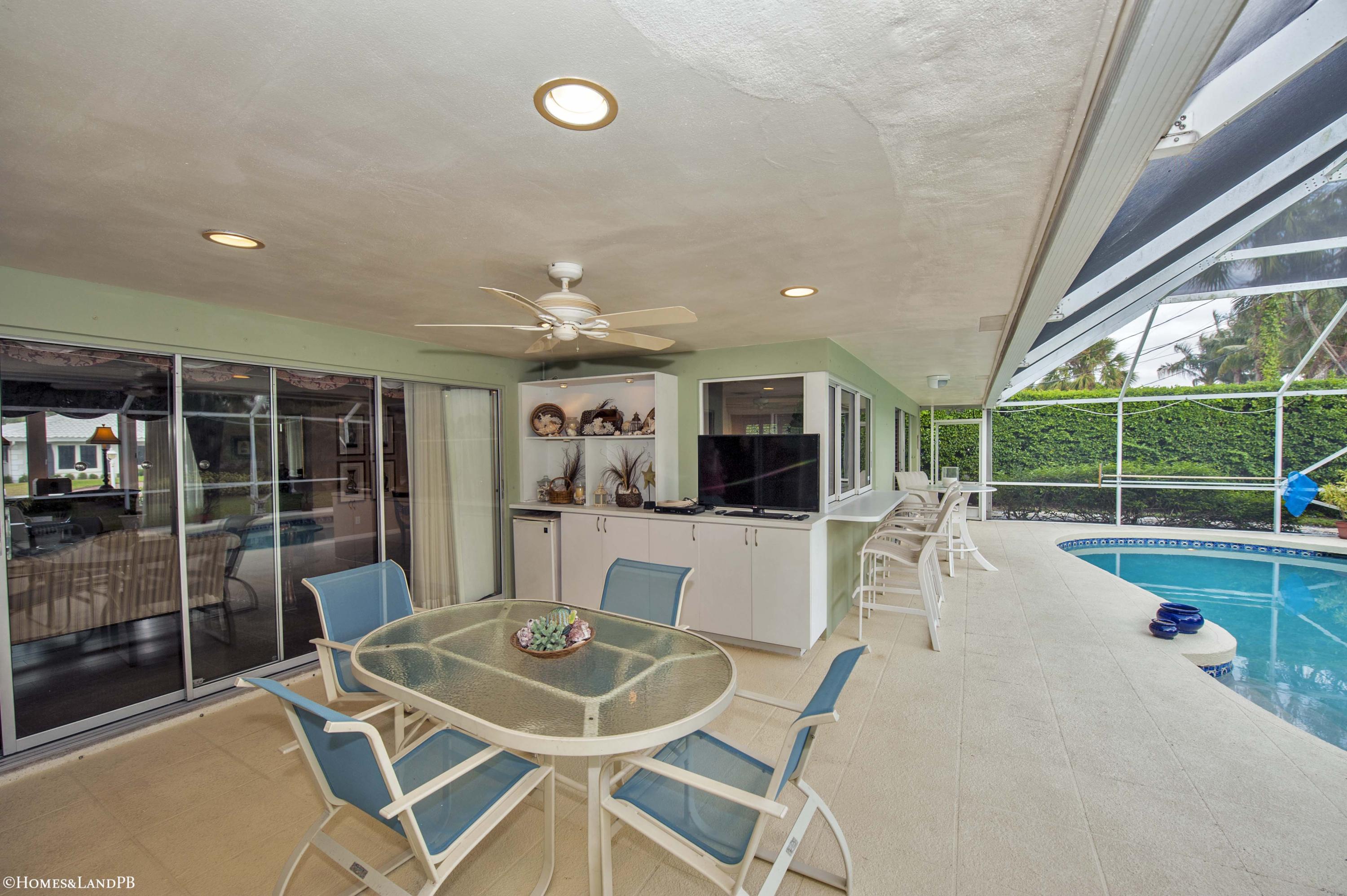 690 Elm Tree Lane Boca Raton, FL 33486 - Photo 10 of 20 690 Elm Tree Lane.11