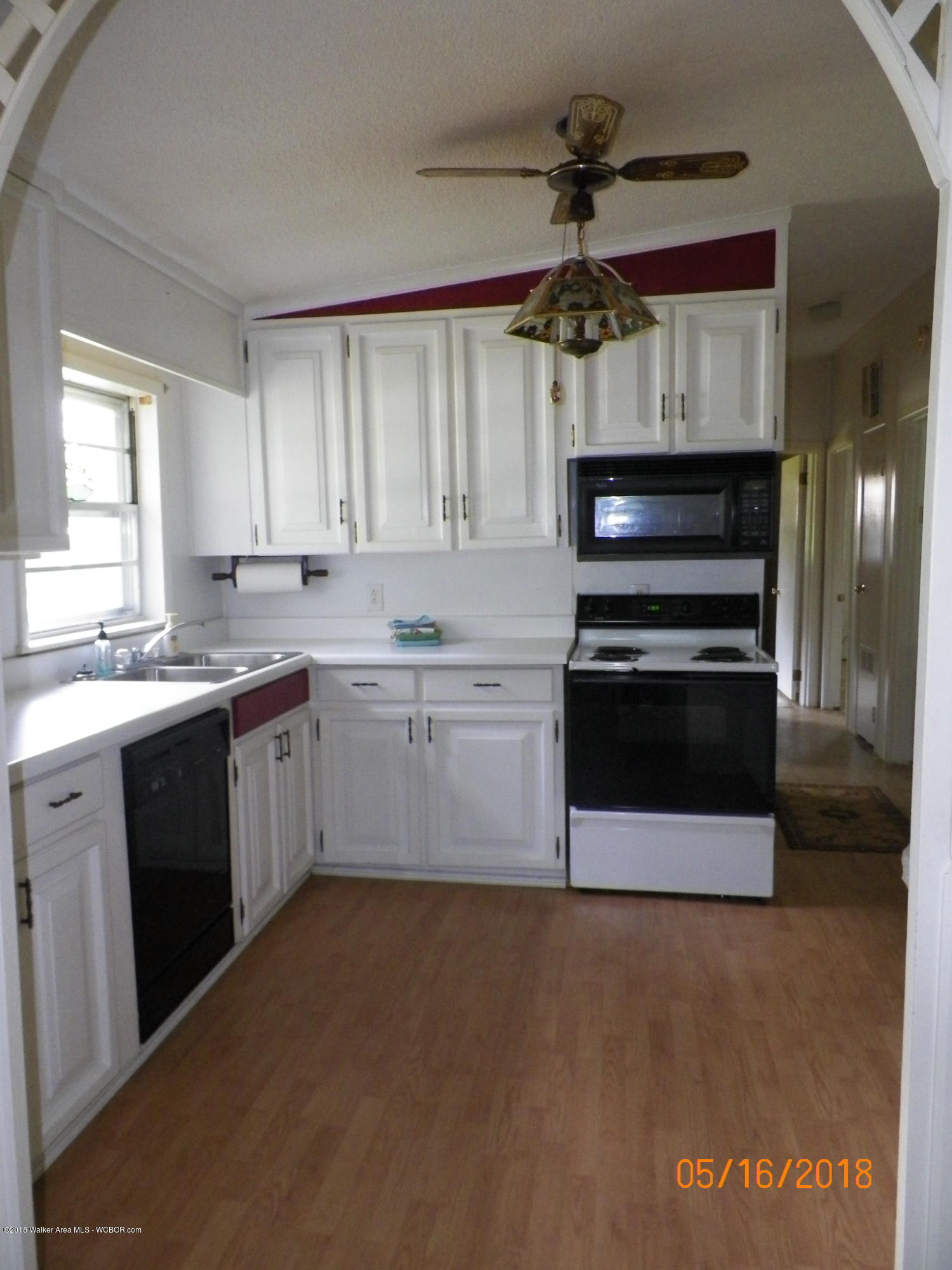 829 Raccoon Creek Road Jasper, AL 35504 - Photo 3 of 15 Gallery Image 3