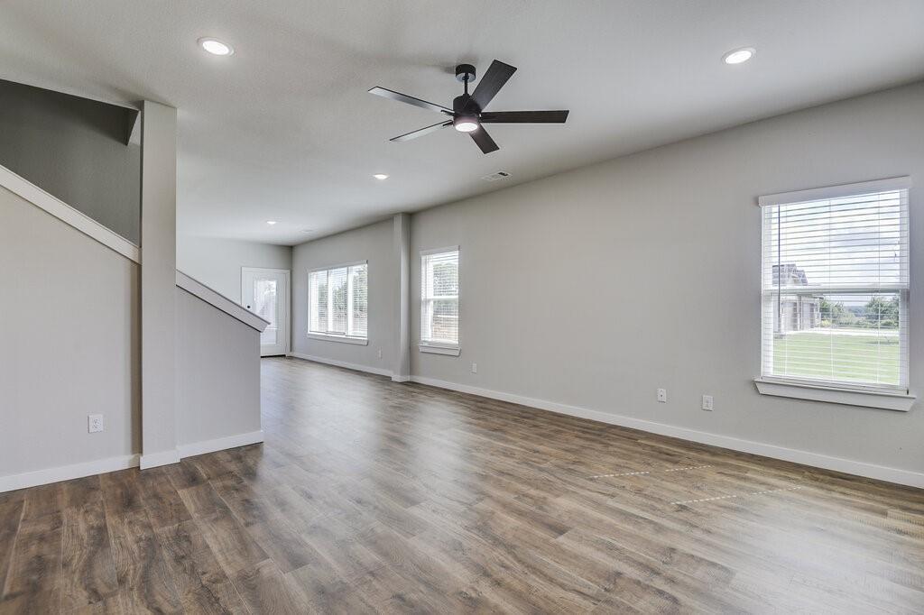4062 Lecroy Court Midlothian, TX 76065 - Photo 12 of 40