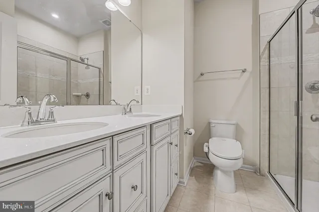 $2,595 | 2042 Track Circle, Fredericksburg, VA 22401