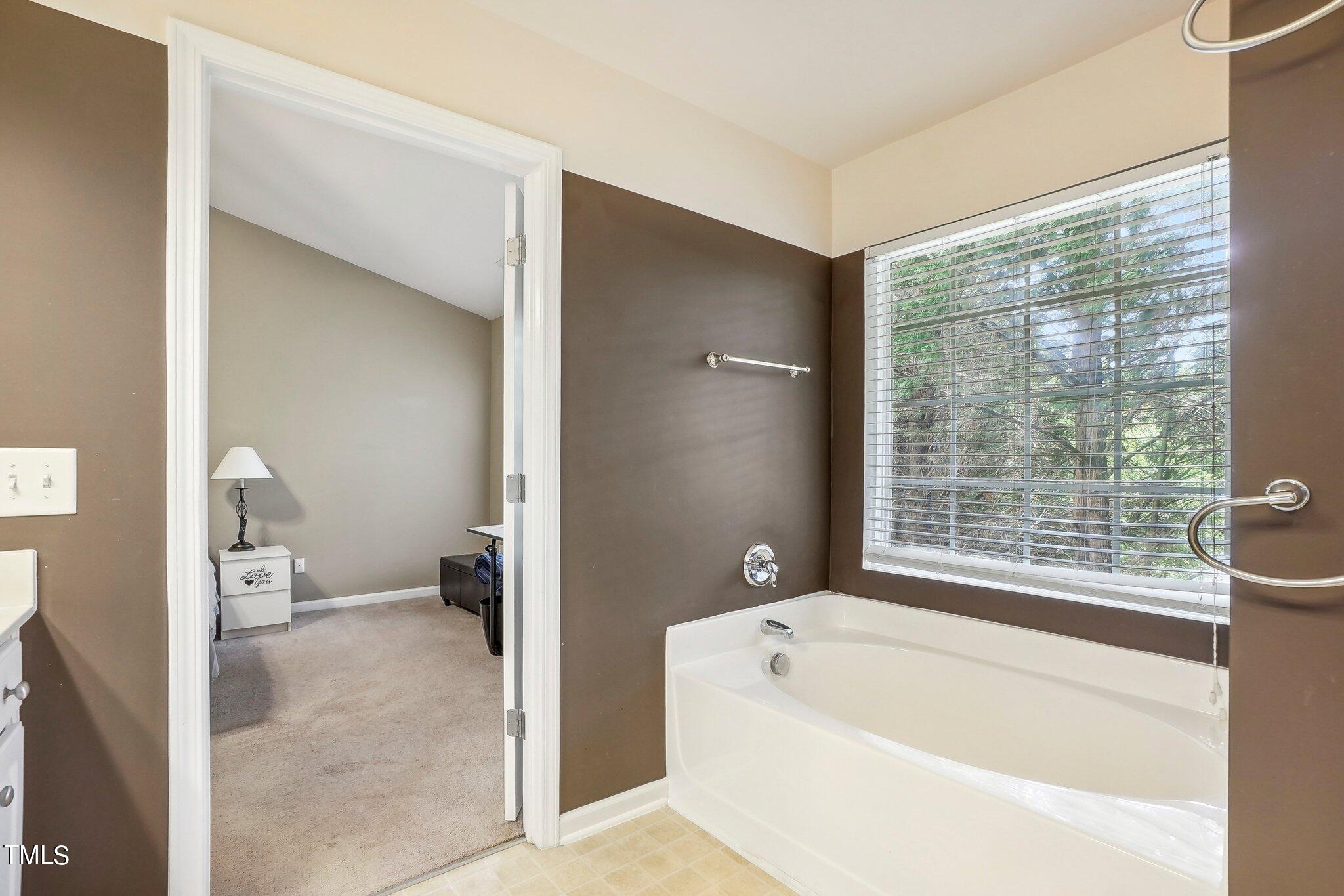 7807 Jeffrey Alan Court Raleigh, NC 27613 - Photo 19 of 23 Jeffrey Alan Ct-024