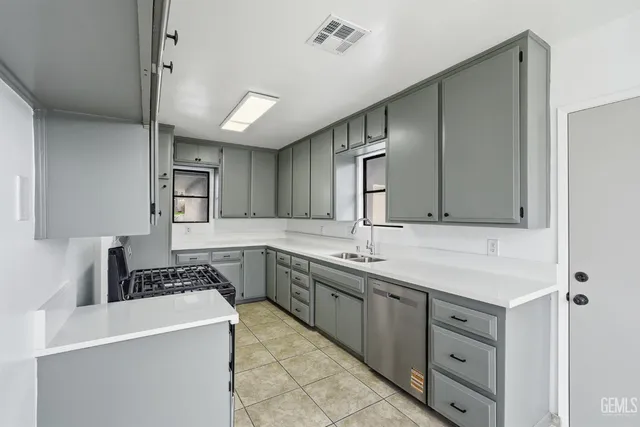 $349,000 | Undisclosed Address, Bakersfield, CA 93306