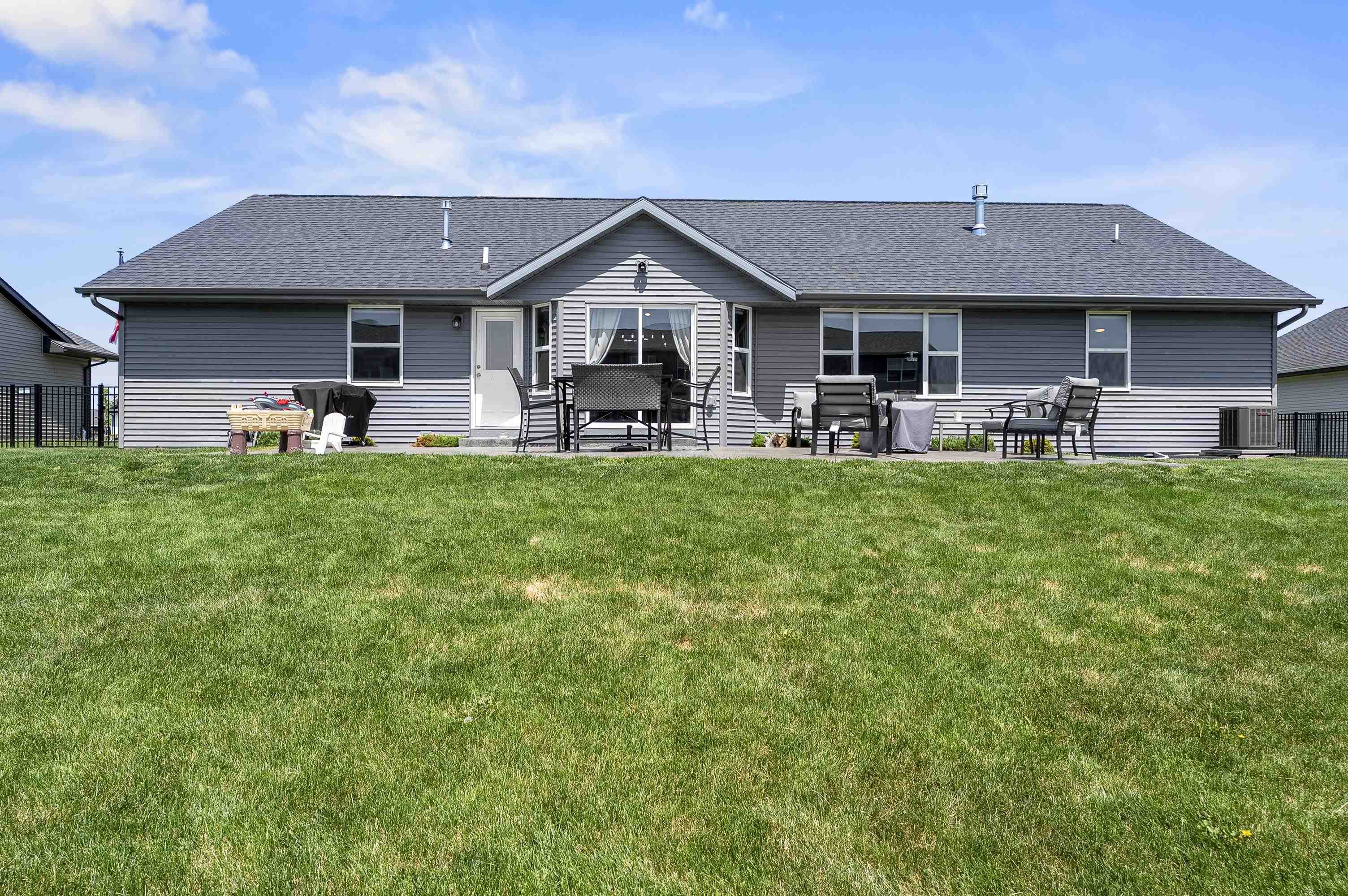 2532 Kilrush Road De Pere, WI 54115 - Photo 44 of 65