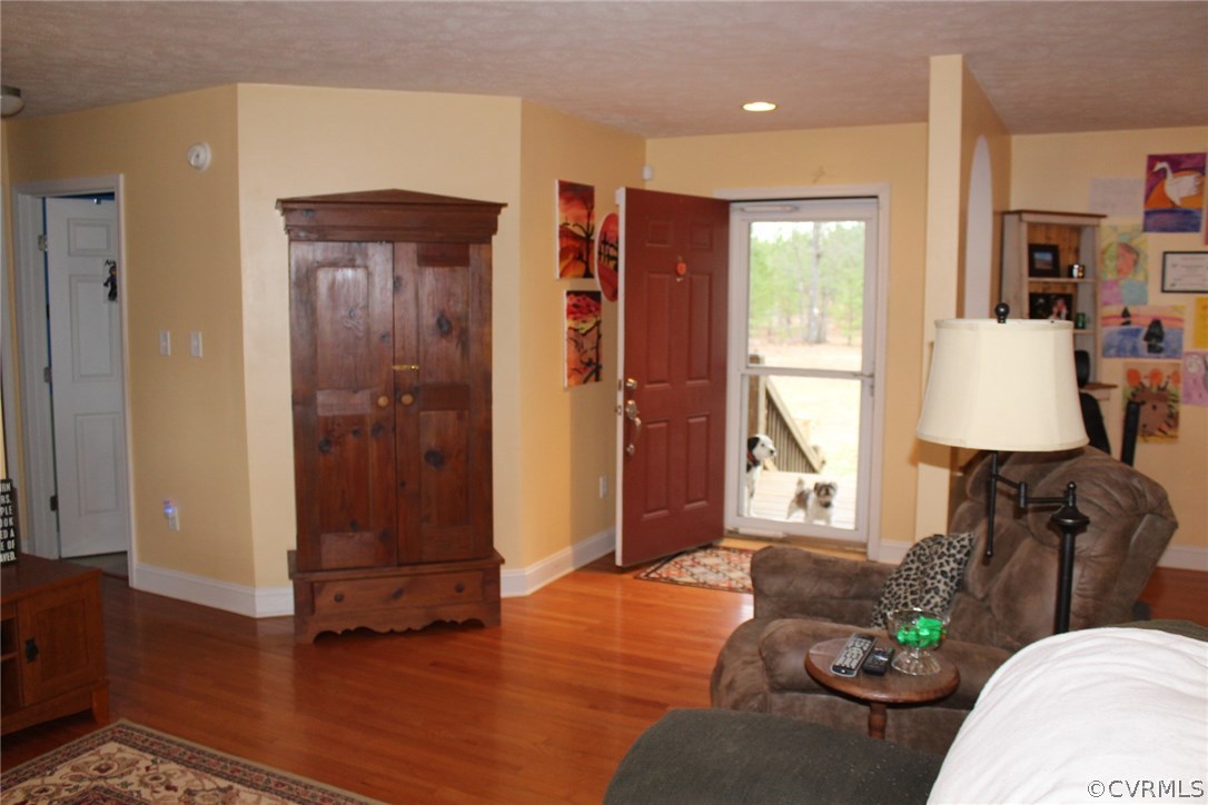 634 Holman Mill Road Farmville, VA 23901 - Photo 15 of 43 a living room with furniture and a window
