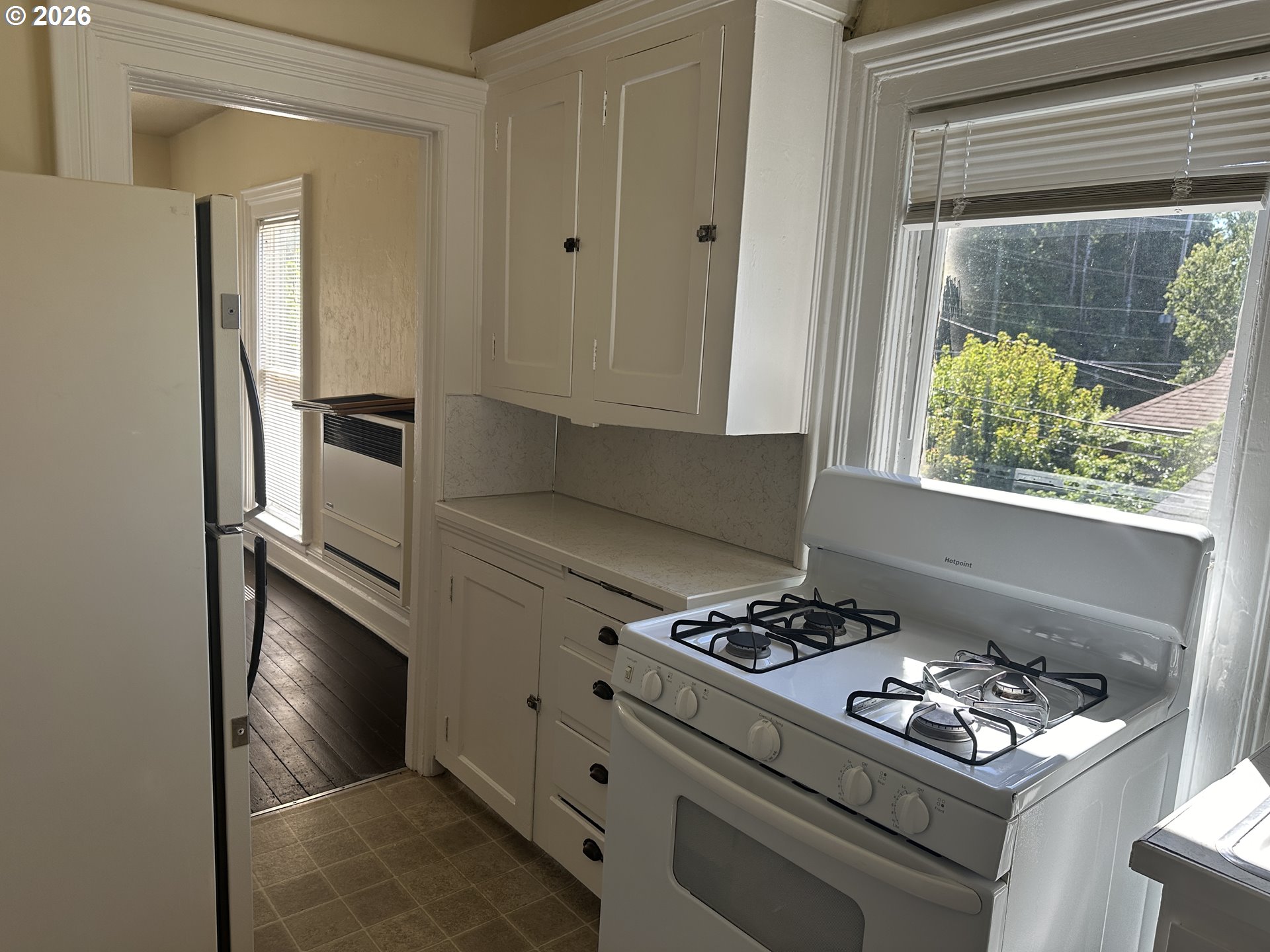 2625 Southeast Stark Street Portland, OR 97214 - Photo 19 of 25