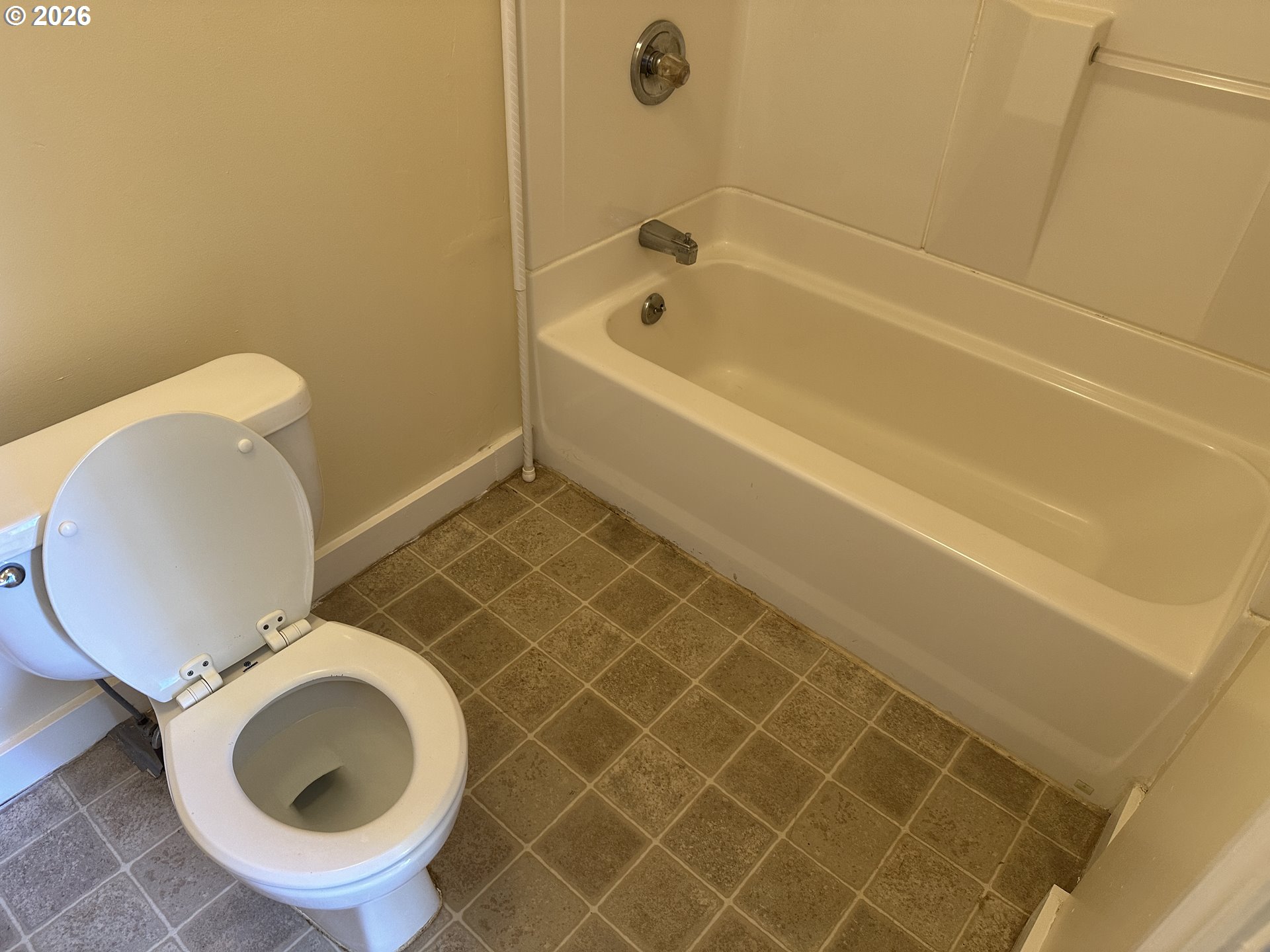 2625 Southeast Stark Street Portland, OR 97214 - Photo 23 of 25