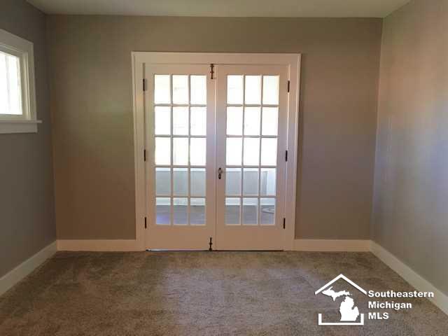 1114 West Temperance Road Temperance, MI 48182 - Photo 6 of 27 Living Room