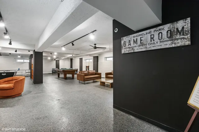 $1,700 | 4950 North Marine Drive, Unit 1001, Chicago, IL 60640