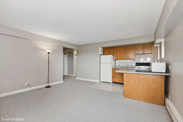 $1,700 | 4950 North Marine Drive, Unit 1001, Chicago, IL 60640