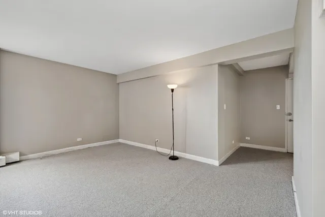 $1,700 | 4950 North Marine Drive, Unit 1001, Chicago, IL 60640