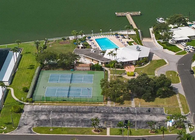 $690,000 | 14922 Crown Drive, Largo, FL 33774