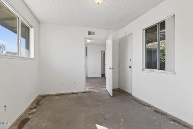 $500,000 | 151 West Bay Boulevard, Port Hueneme, CA 93041