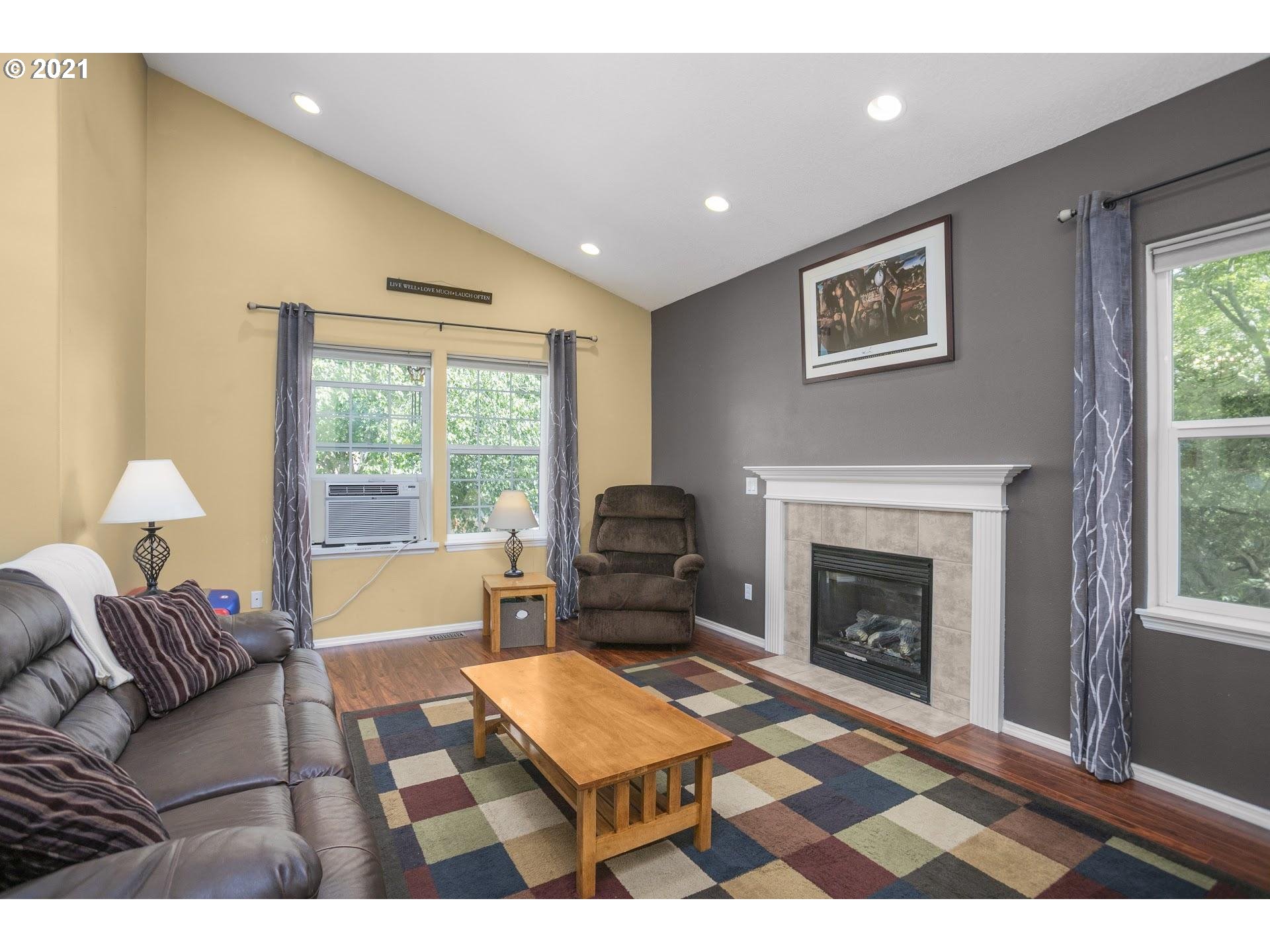 59643 Oak Ridge Street St. Helens, OR 97051 - Photo 5 of 24 Gallery Image 5