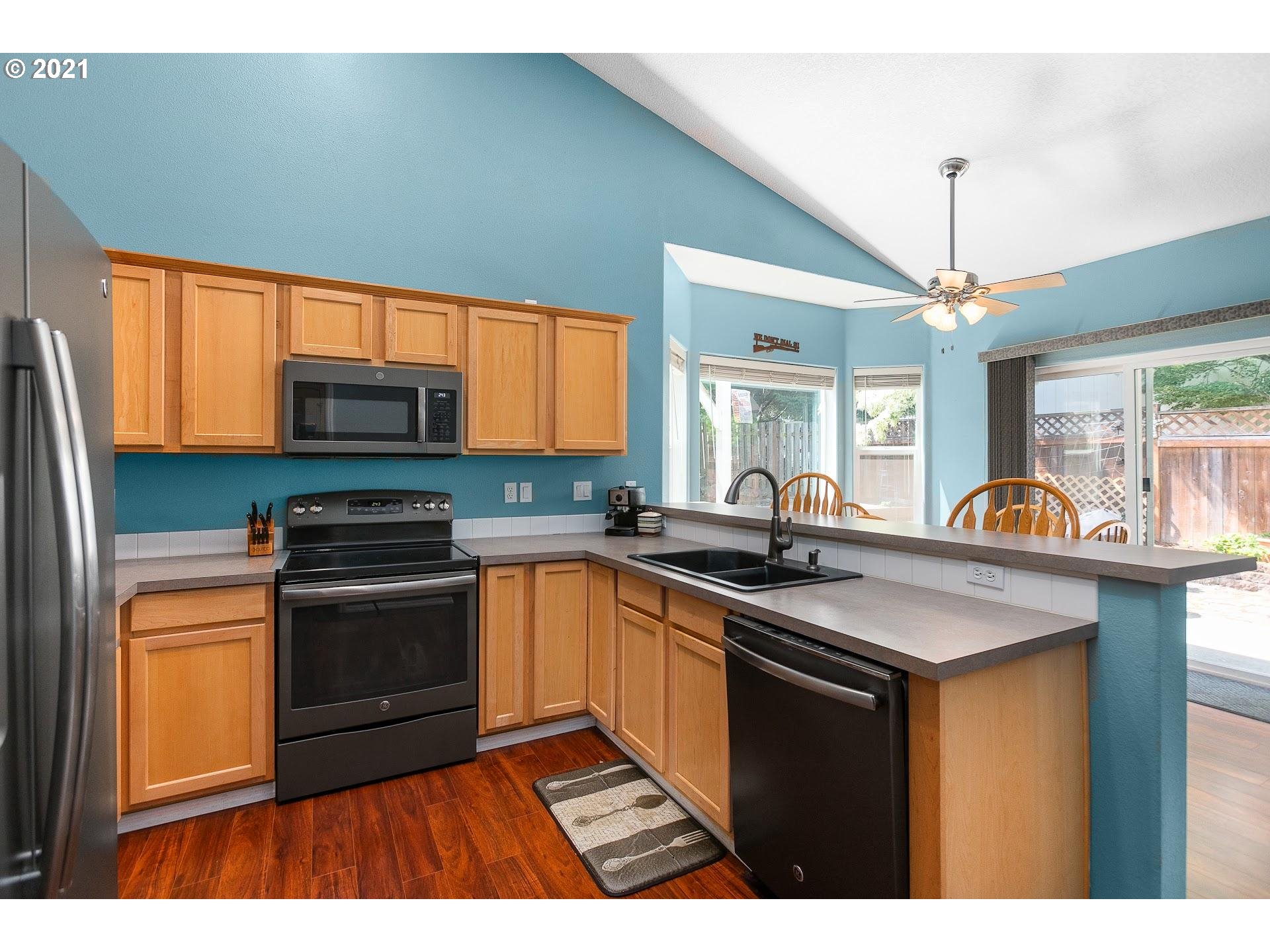 59643 Oak Ridge Street St. Helens, OR 97051 - Photo 8 of 24 Gallery Image 8