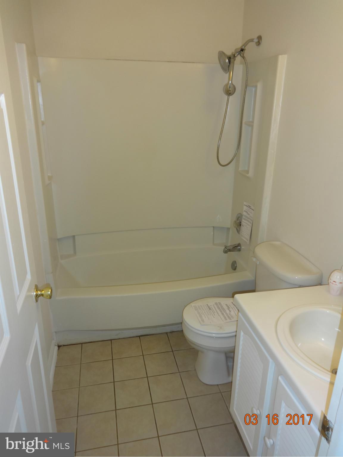 10161 Shelldrake Circle Damascus, MD 20872 - Photo 8 of 8 Bath