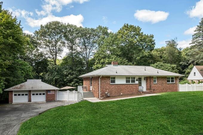 1 Augur Road Airmont, NY 10901 - Photo 1 of 1 Gallery Image 1