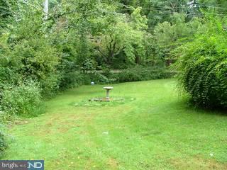 24 East Thomson Avenue Springfield, PA 19064 - Photo 4 of 6 Gallery Image 4