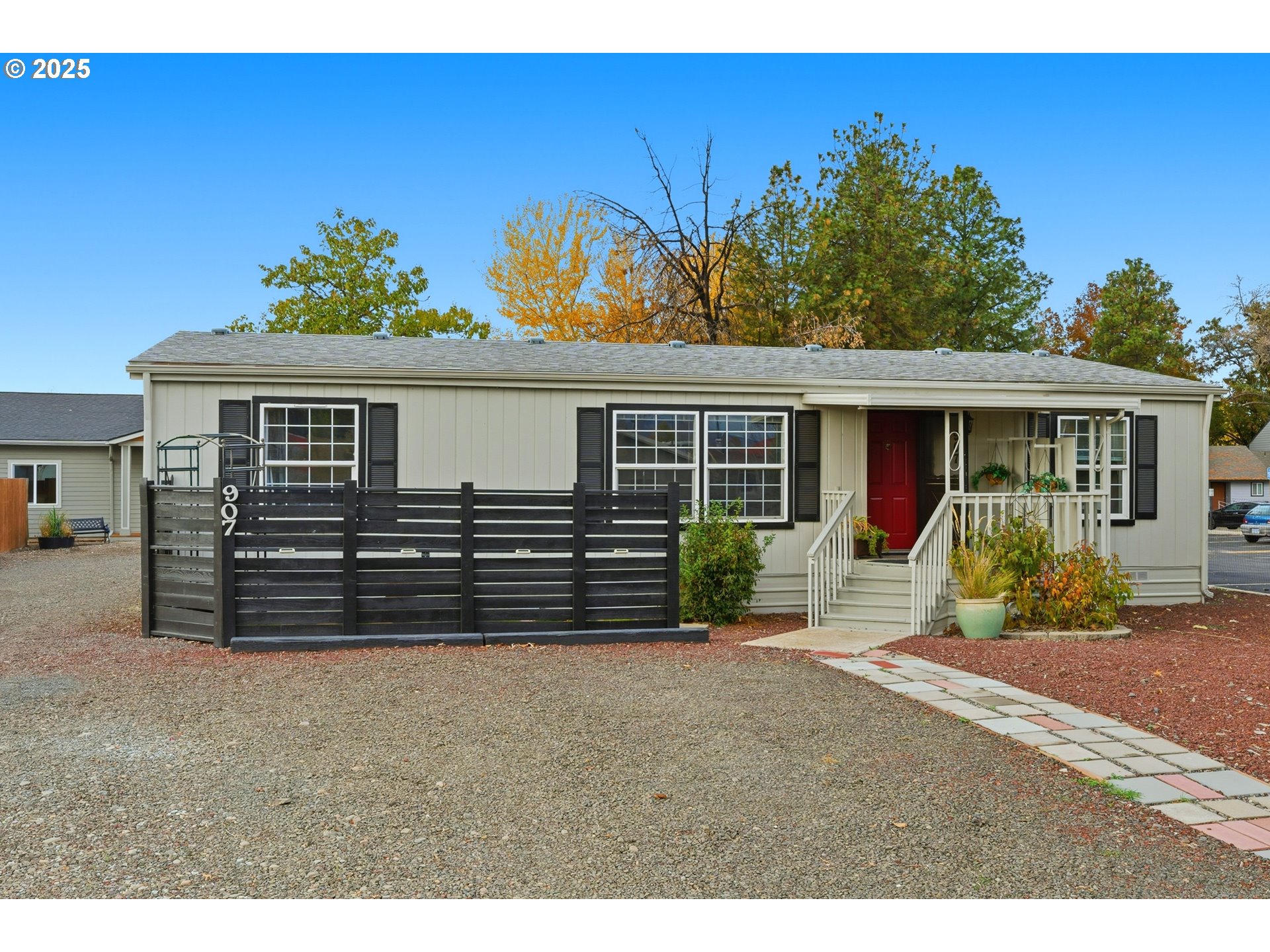 907 Cowl Street Milton Freewater, OR 97862 - Photo 17 of 31