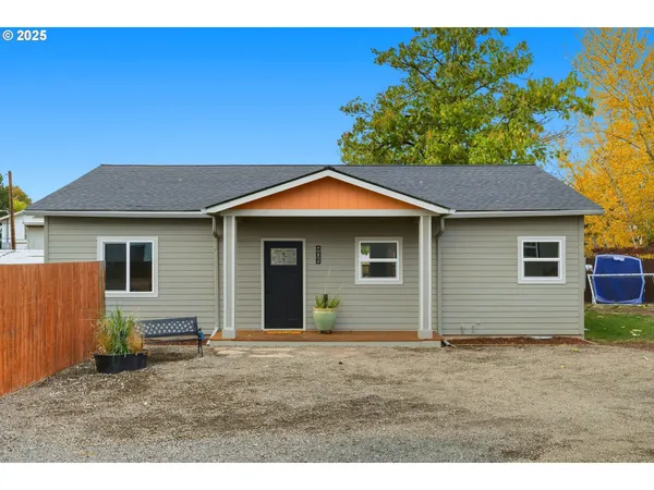 $459,000 | 907 Cowl Street, Milton Freewater, OR 97862