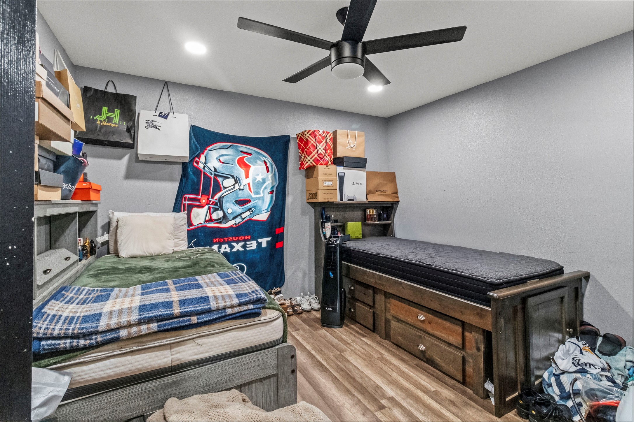 9739 Cargill Street Houston, TX 77029 - Photo 9 of 21