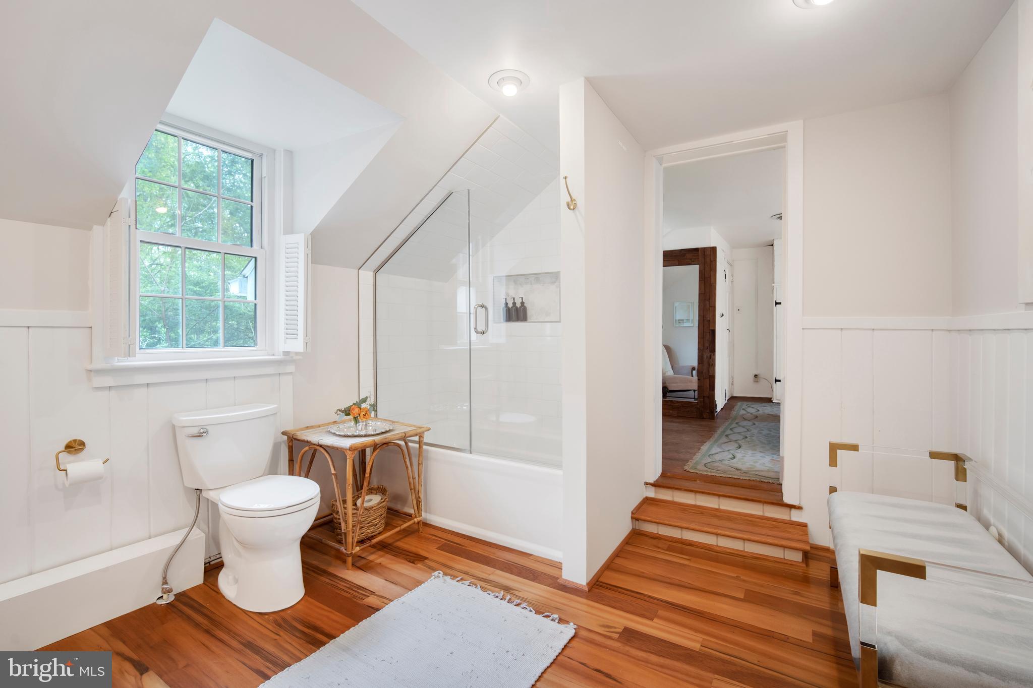 24501 Peach Tree Road Clarksburg, MD 20871 - Photo 39 of 81 Newly renovated 2nd level bath