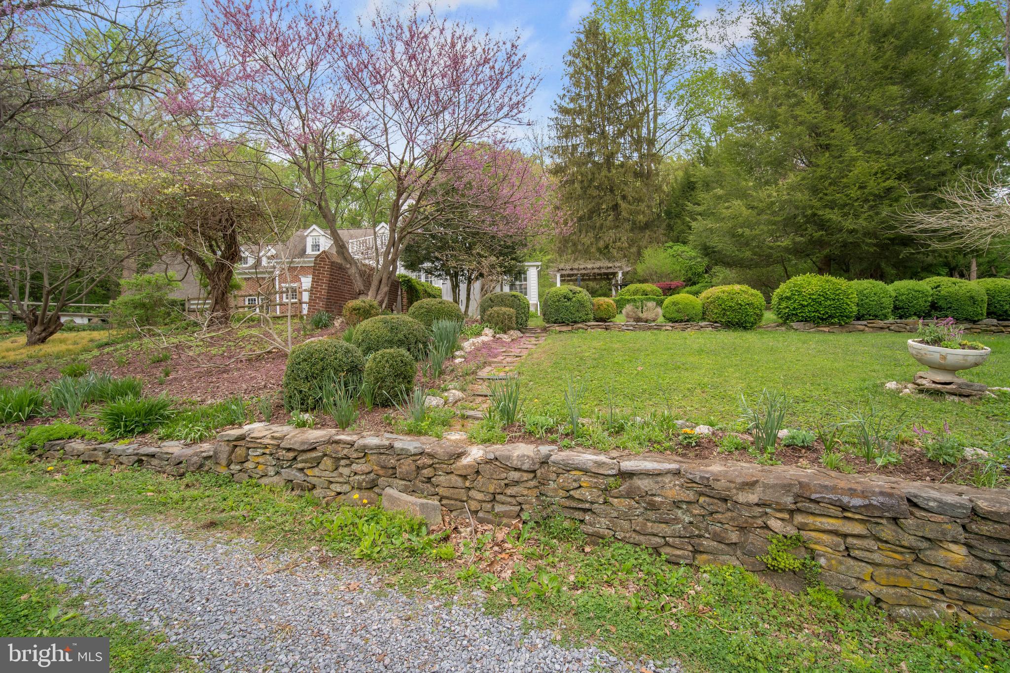 24501 Peach Tree Road Clarksburg, MD 20871 - Photo 70 of 81 Beautiful stone wall