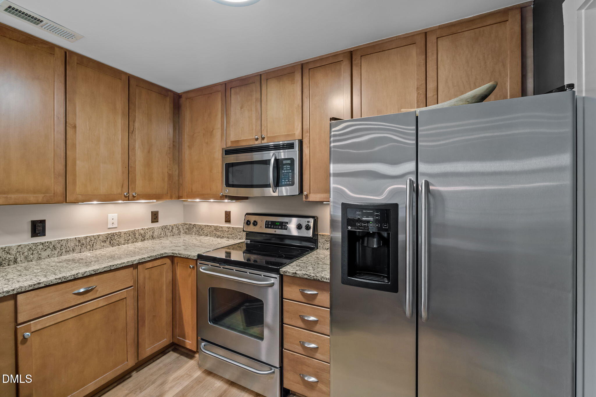 444 South Blount Street, Unit 205 Raleigh, NC 27601 - Photo 18 of 64 30-web-or-mls-P1114211