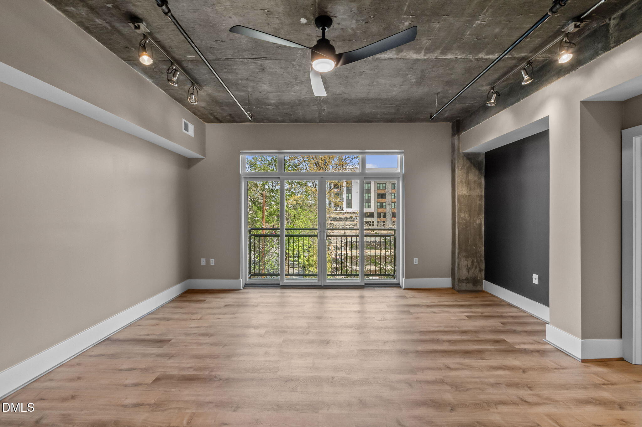 444 South Blount Street, Unit 205 Raleigh, NC 27601 - Photo 9 of 64 20-web-or-mls-P1114175