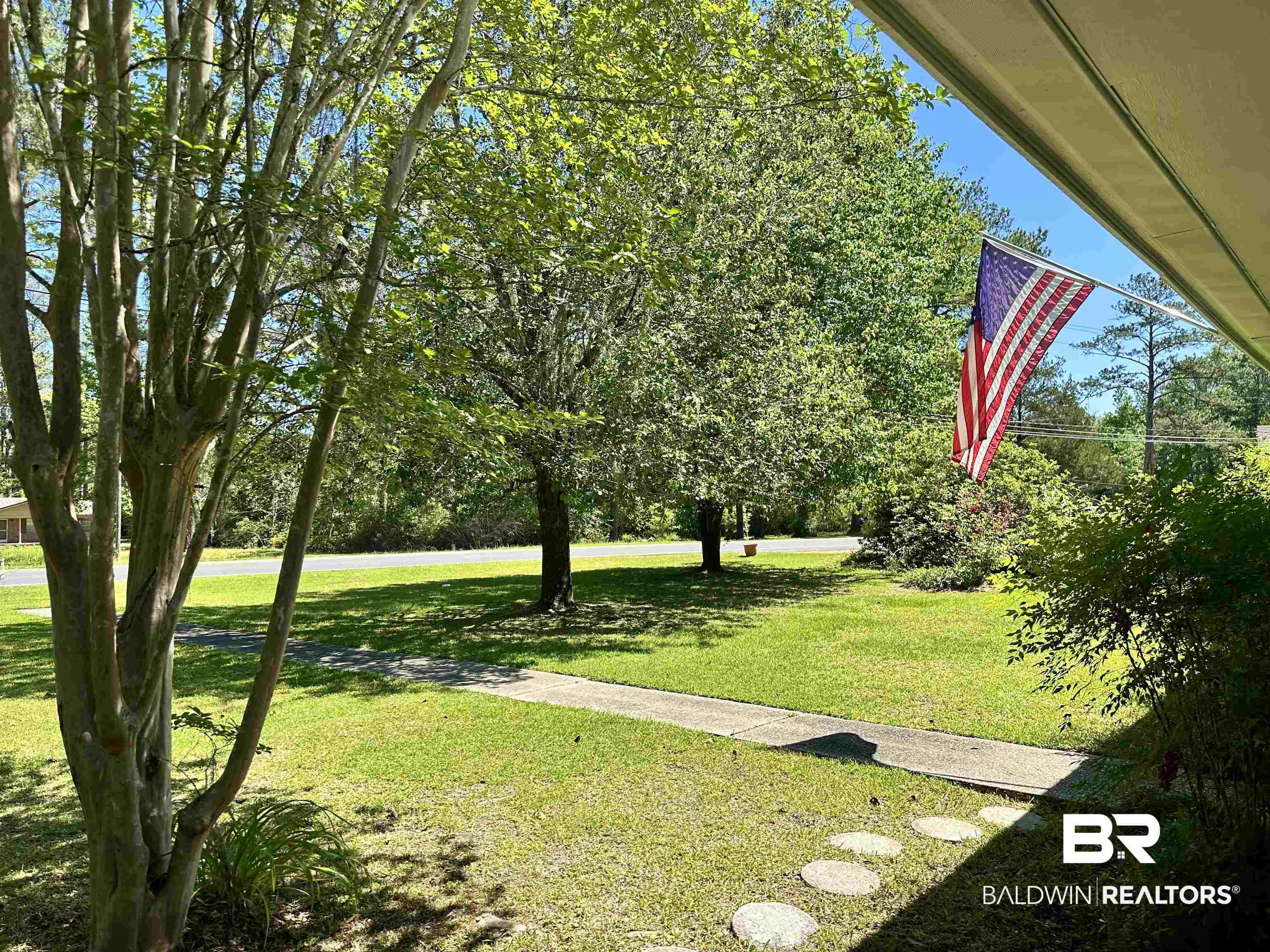 1248 Forrest Avenue Brewton, AL 36426 - Photo 2 of 20