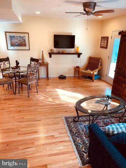 211 Demaret Road Basye, VA 22810 - Photo 54 of 76 Dining Area