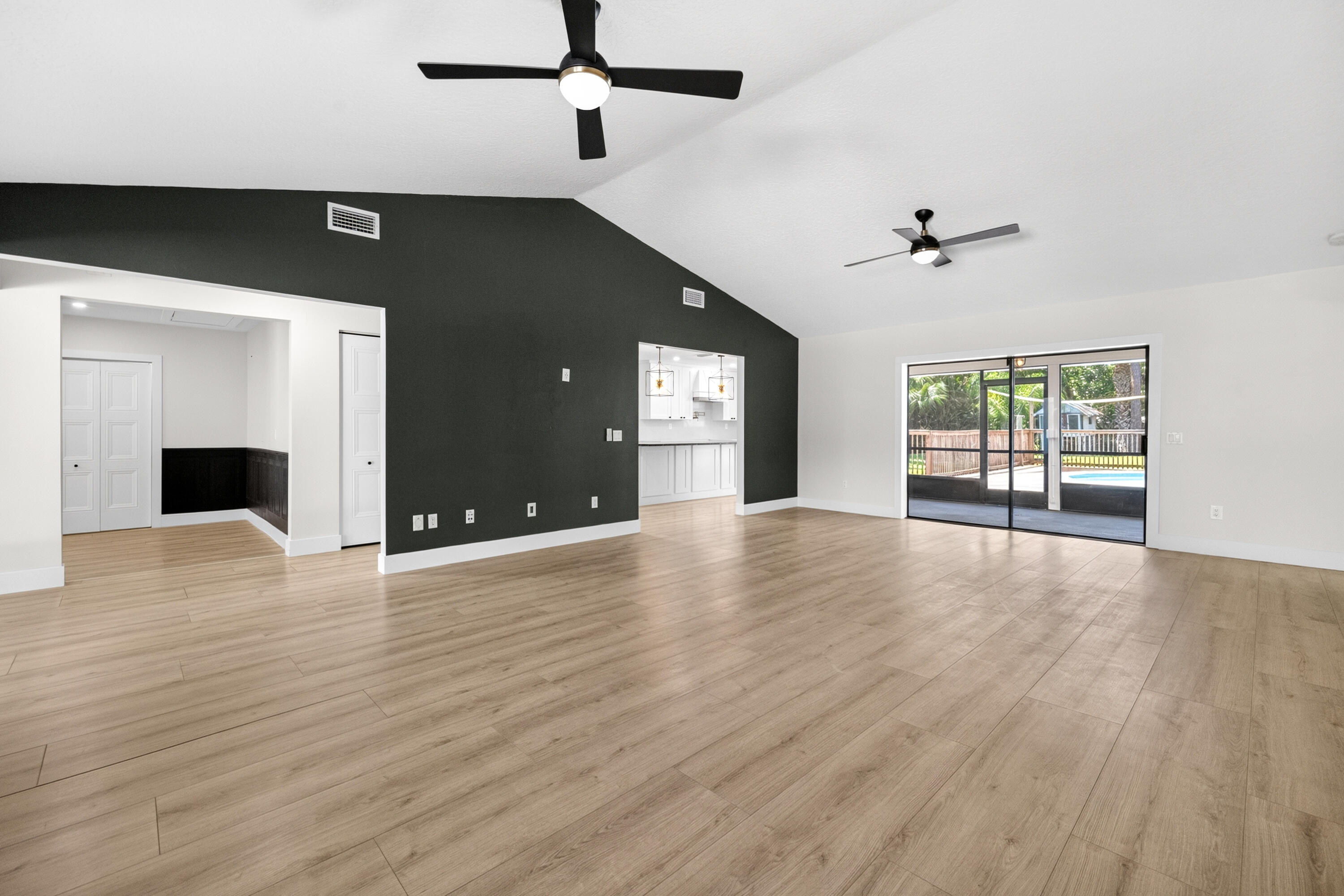 10548 154th Road North Jupiter Farms, FL 33478 - Photo 8 of 65 10548 154th R-7537