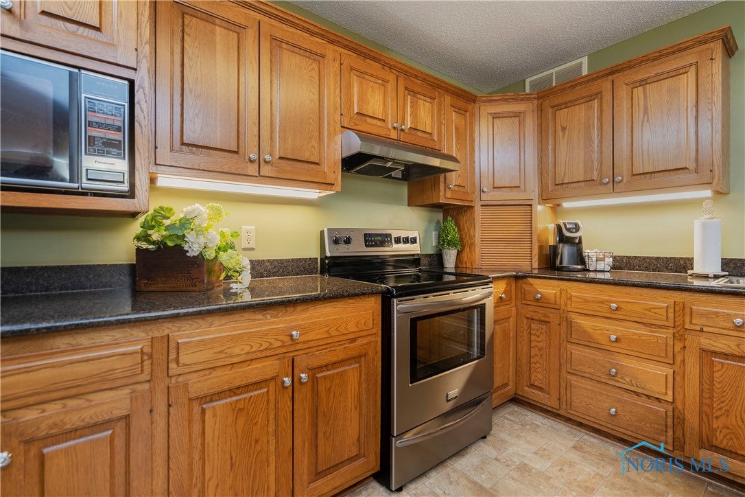 10020 Five Point Road Perrysburg, OH 43551 - Photo 22 of 50 Gallery Image 22