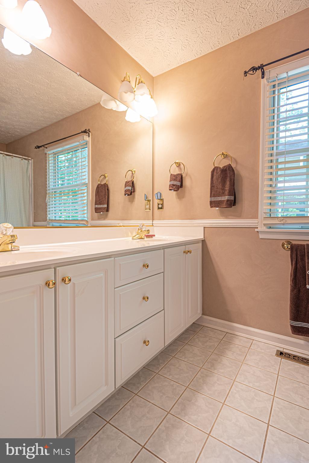 7 Beaconhill Road Ocean Pines, MD 21811 - Photo 22 of 39