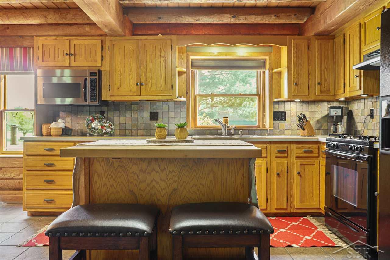 11625 Dice Road Freeland, MI 48623 - Photo 18 of 67