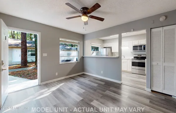 $995 | 5424 101st Street, Unit 1, Jacksonville, FL 32210