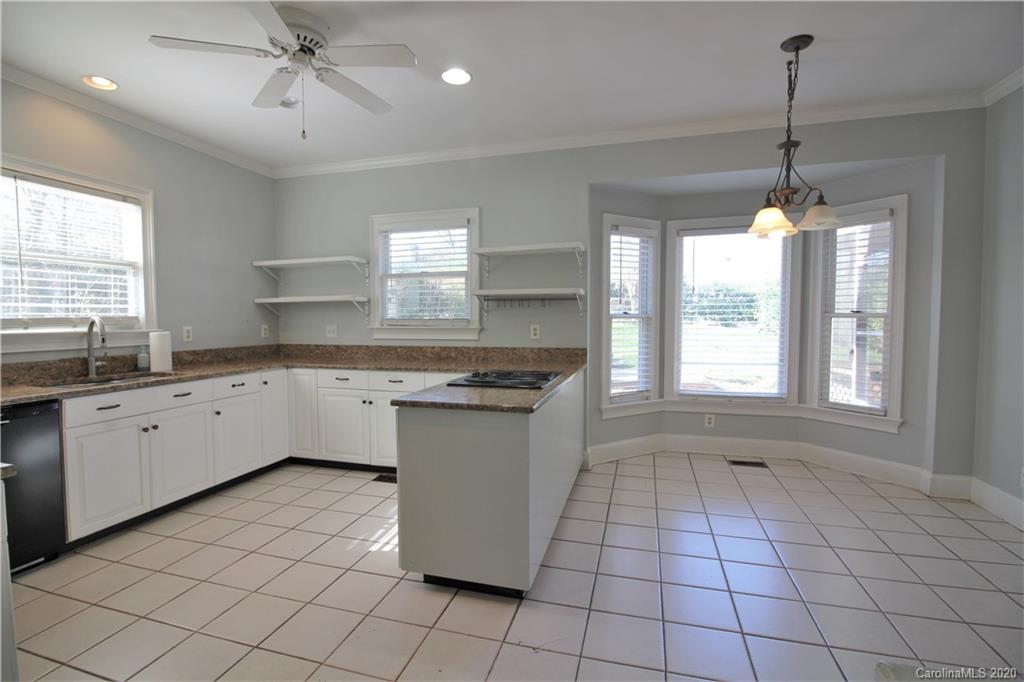581 Beacon Knoll Lane Fort Mill, SC 29708 - Photo 14 of 41