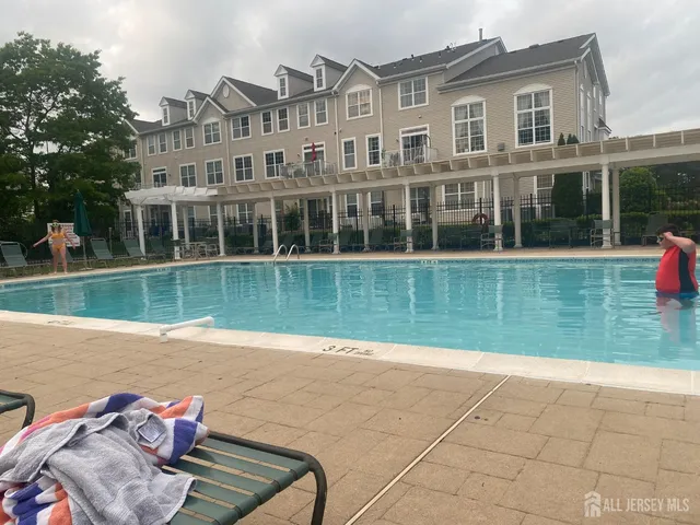 $3,100 | 95 Melanie Way, Manahawkin, NJ 08050