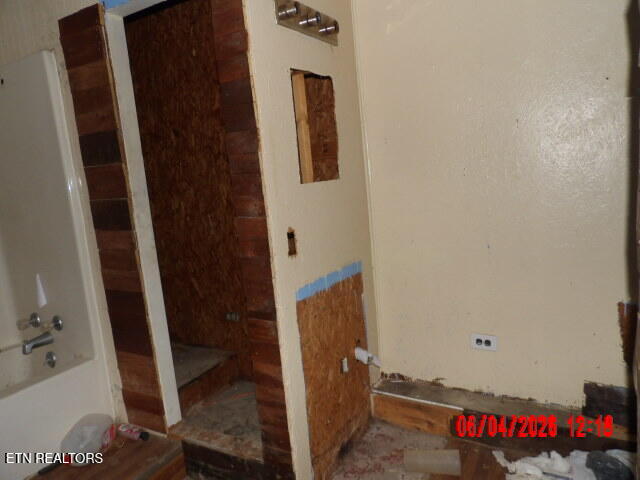 5292 White Oak Road Duff, TN 37729 - Photo 10 of 14 101_0142