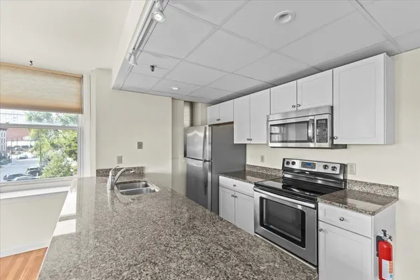 $374,900 | 131 Main Street, Unit 302, Burlington, VT 05401