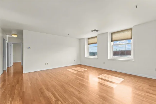 $374,900 | 131 Main Street, Unit 302, Burlington, VT 05401