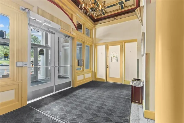 $374,900 | 131 Main Street, Unit 302, Burlington, VT 05401