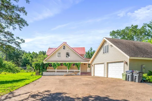 $649,900 | 5716 Lakewood Road, Duluth, MN 55804