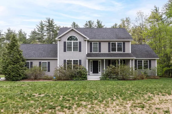 $924,900 | 130 West Ridge Circle, Hopkinton, NH 03229