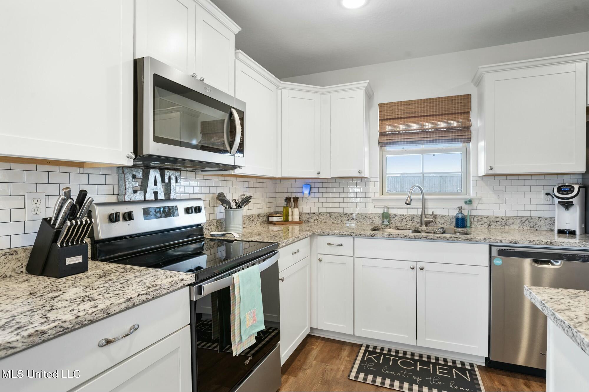 21 West Locust Sumrall, MS 39482 - Photo 13 of 46 tempImage9zLrW8